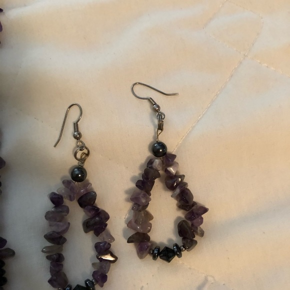 HANDMADE ONE OF A KIND 20” NECKLACE AND 3”EARRINGS - Picture 6 of 7